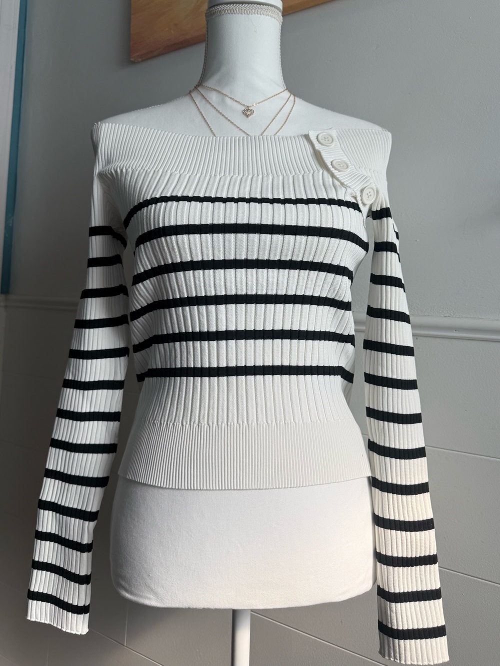 NWT Urban Outfitters Tessa Striped Off Shoulder Sweater L
